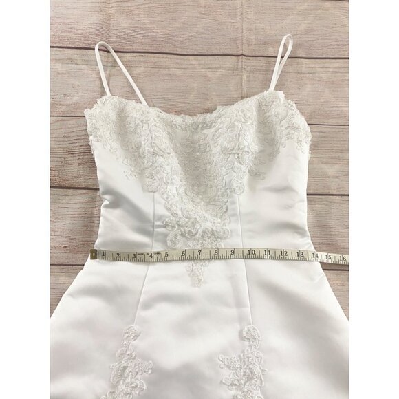 David's Bridal Michaelangelo Lace Trim Beaded Wedding Dress W/Train - 6 - Picture 10 of 15